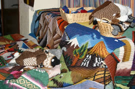 Ayllu et Partage sans Frontières sur stand de vente à Chabeuil le 07 décembre 2008 avec le Sel et Fabricado