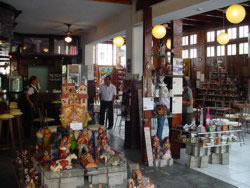intérieur du magasin Kantu à Baranco