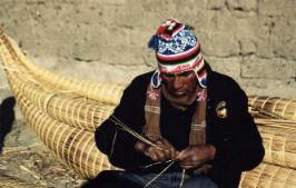 les artisans sur le lac Titicaca